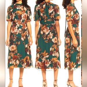 Julia Jordan Floral Short Sleeve Midi Dress in Green Multicolor, size 2